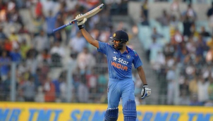 रोहित शर्मा के तूफ़ान में उड़ गया ऑस्ट्रेलिया, भारत वनडे में नंबर वन | Rohit Sharma renders India number one in ODI